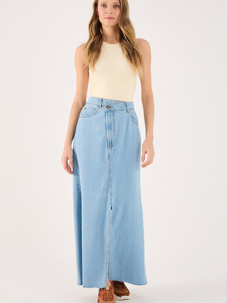 Dress To Clothing Jean Skirt W/Slit