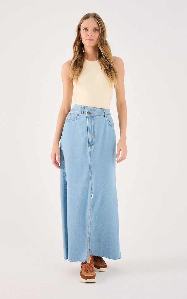 Dress To Clothing Jean Skirt W/Slit