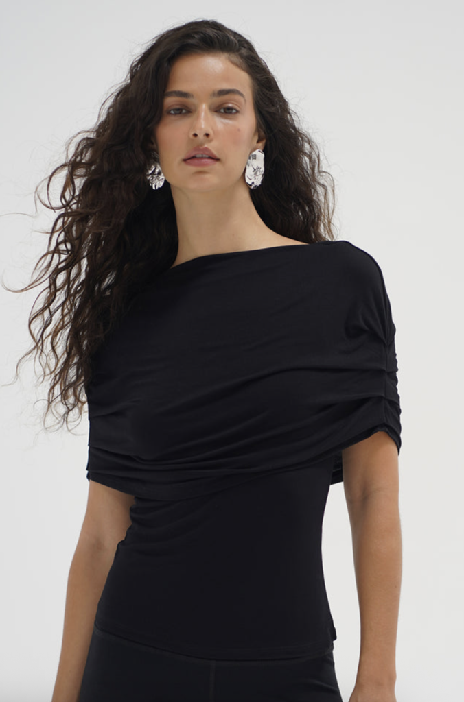 LNA Rylie Shawl Top