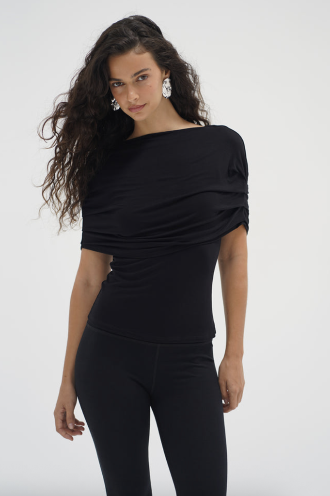 LNA Rylie Shawl Top