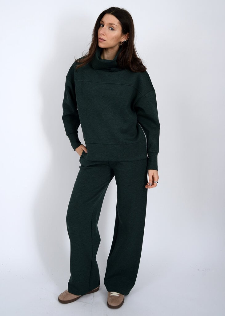 RD Style Victoria Soft Knit Pant