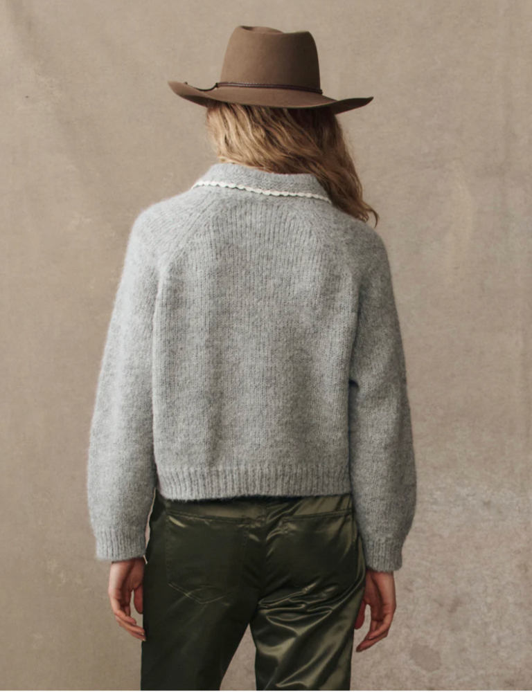 The Great Crochet Collar Pullover / H. Grey