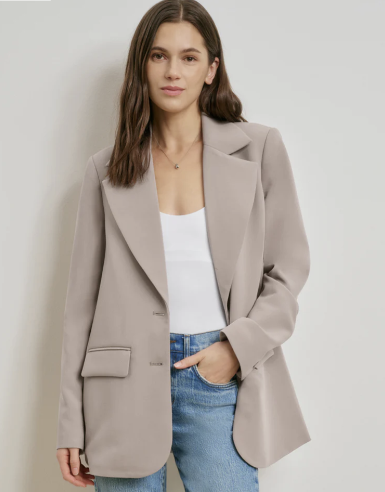 Favorite Daughter THE FAVORITE OVERSIZED BLAZER