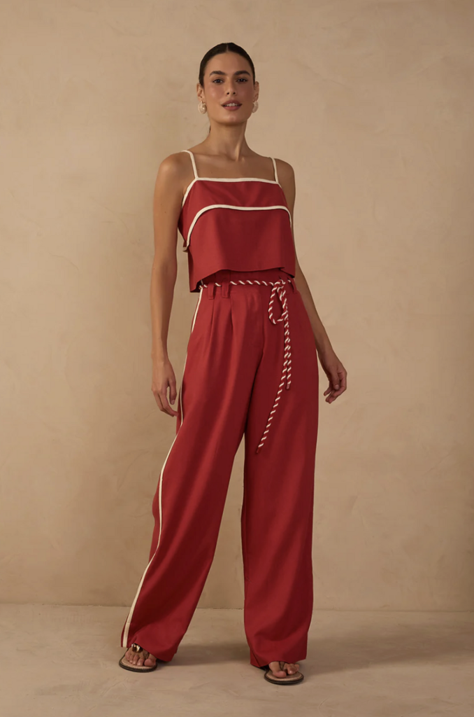 Dress To Clothing Contract Cropped Cami