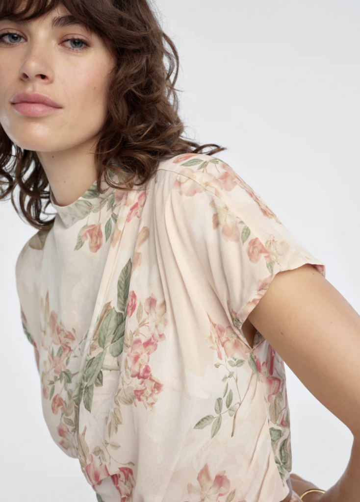 Favorite Daughter The Graceful Top