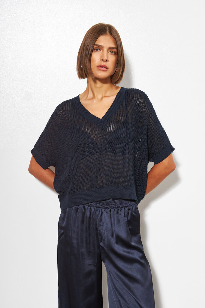 Line Piper Knit V-Neck