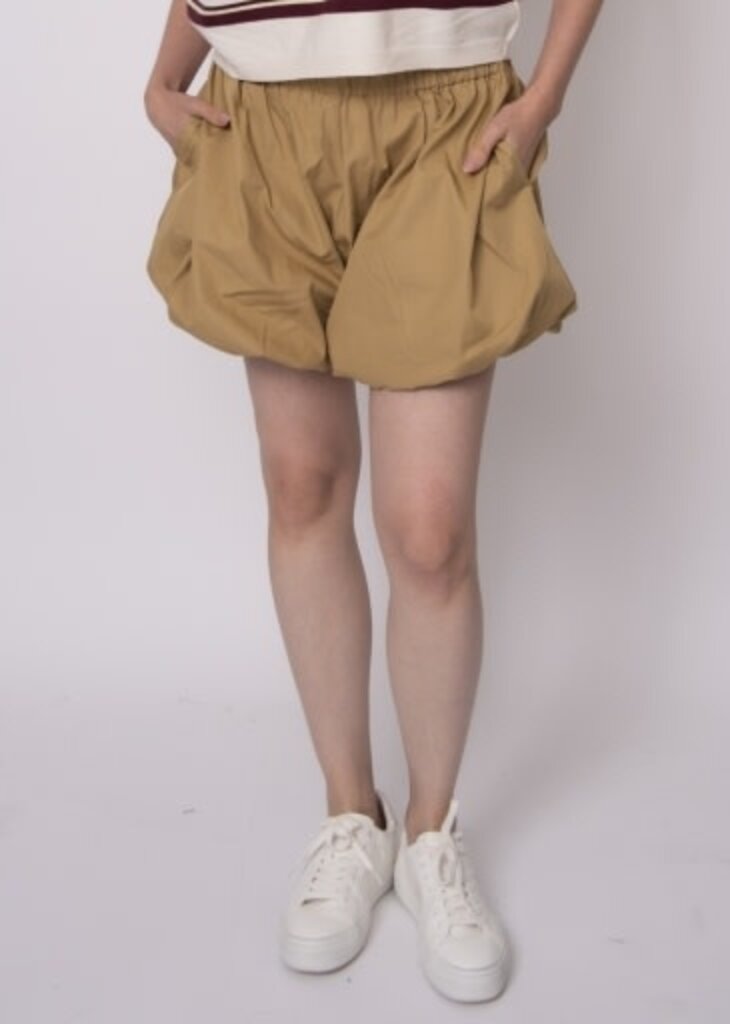 RD STYLE | HEDGE KARA LT WEIGHT TWILL PULL ON BUBBLE SHORT-TAN