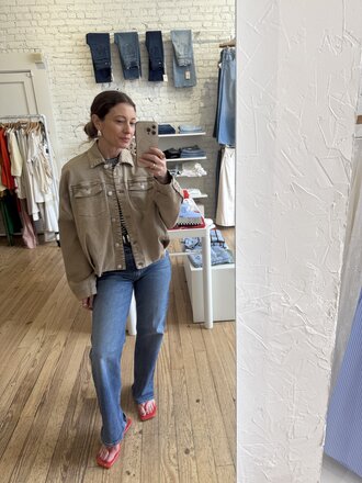 RD STYLE | HEDGE RUMI STRETCH TWILL LS BUTTON UP BUBBLE JACKET-SAND