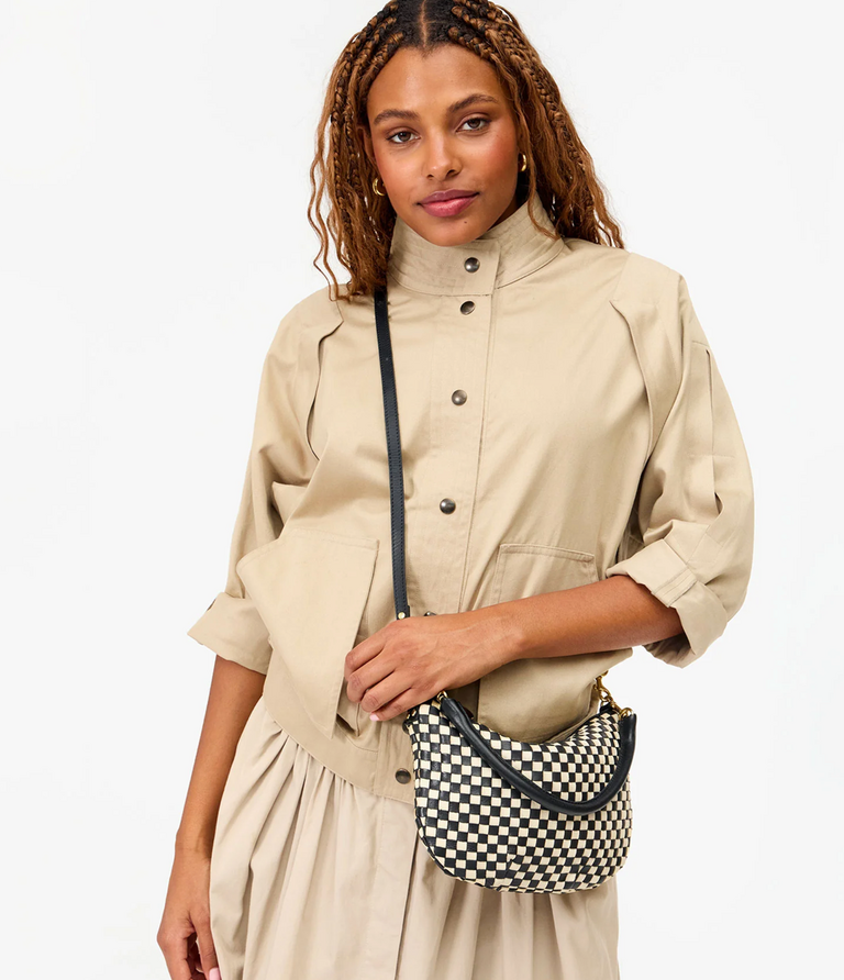 Clare V. Petit Moyen Messenger - Woven Checker