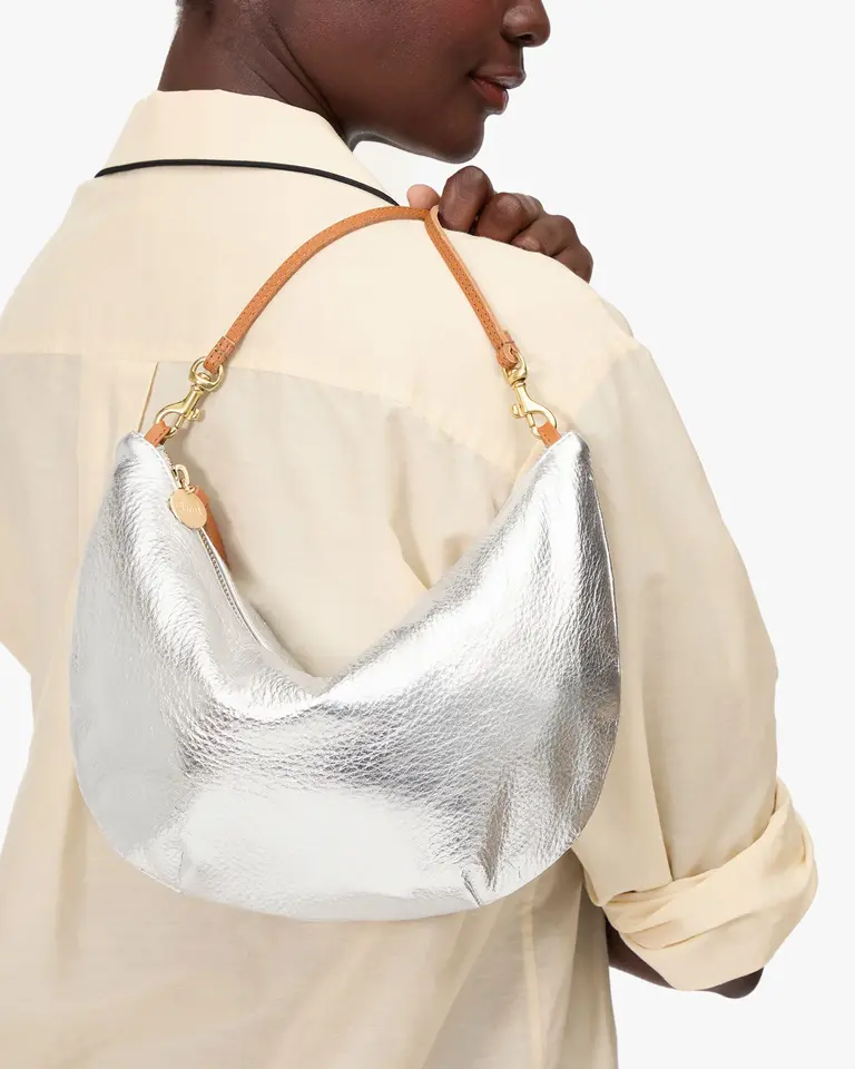 Clare V. Lune - Lamba