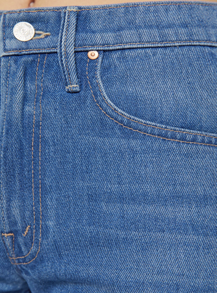 Mother Denim The Mid Rise Lasso Sneak in BGR