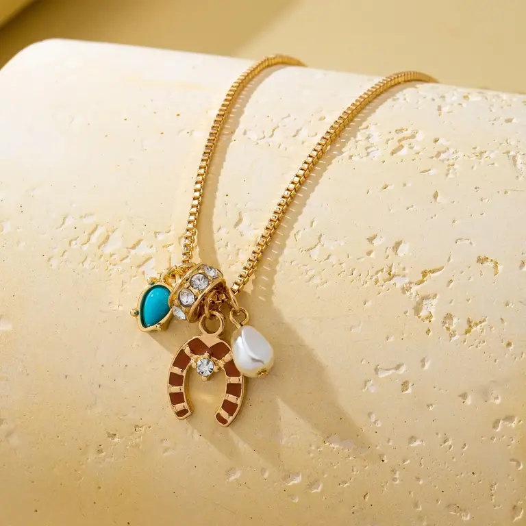 Joss Wall Southwest Horseshoe Charm Necklace
