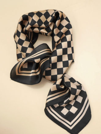 Joss Wall Large Checker Silky Bandana