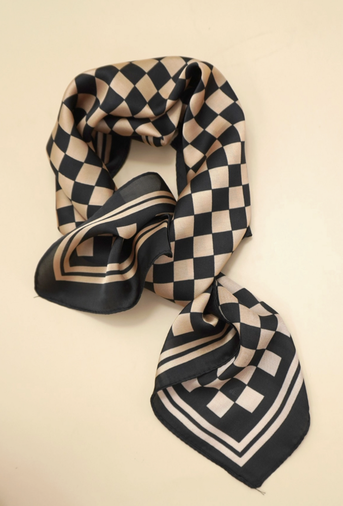 Joss Wall Large Checker Silky Bandana