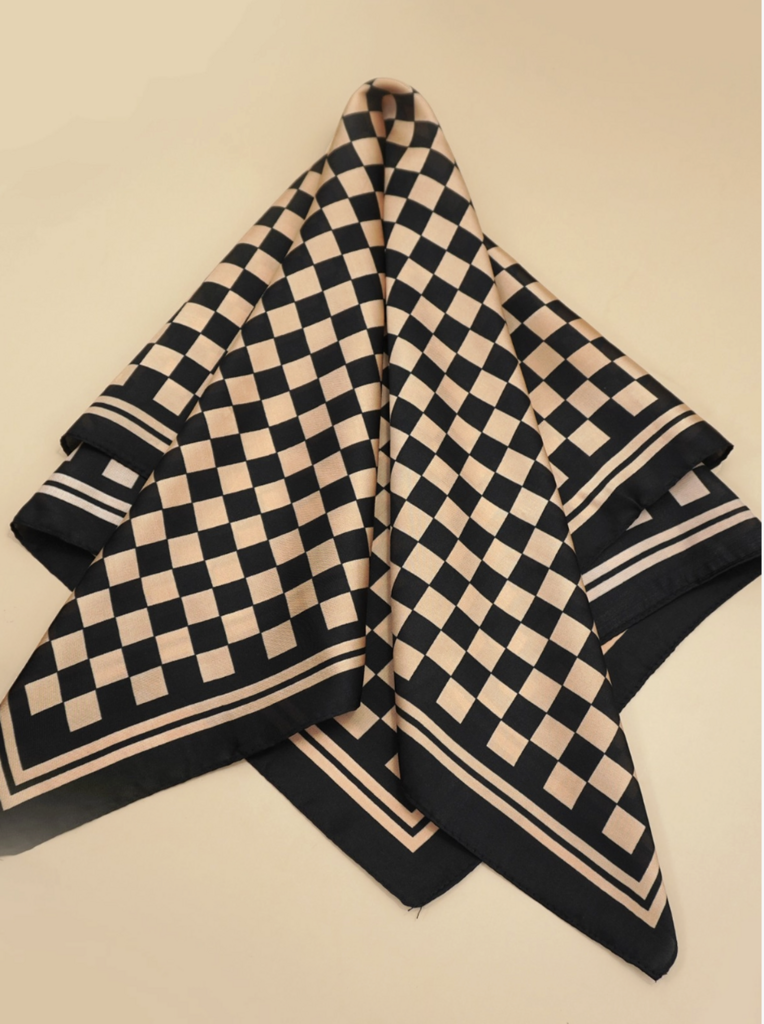 Joss Wall Large Checker Silky Bandana