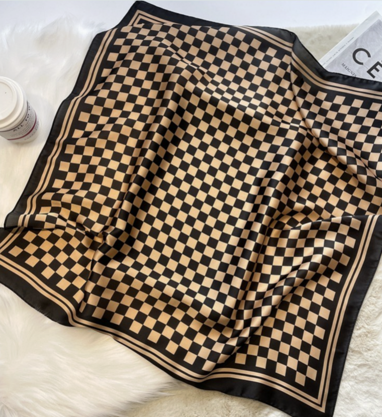 Joss Wall Large Checker Silky Bandana