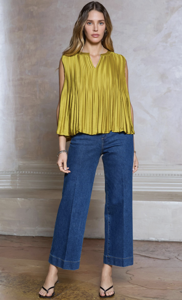 Current Air Pleated Round Neck Top