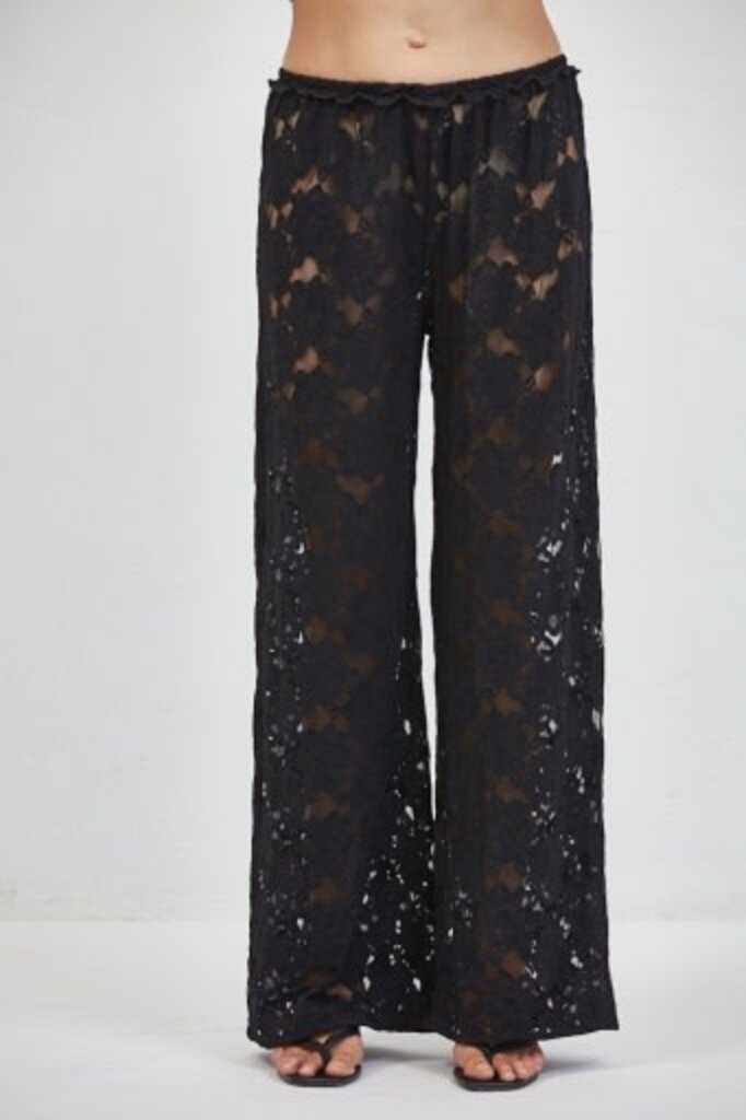 Place Showroom chantilly lace pants