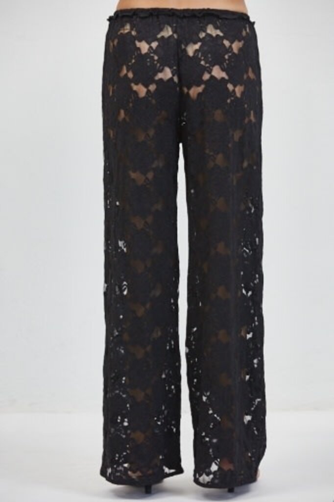 Place Showroom chantilly lace pants