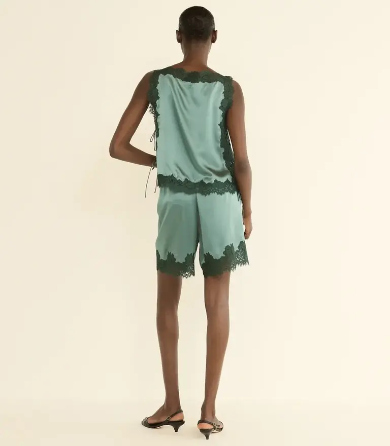 Dôen Irsa Short