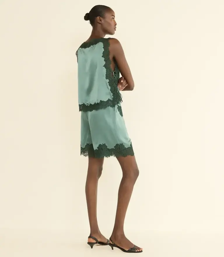Dôen Irsa Short