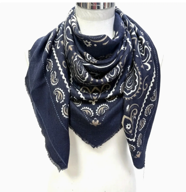 Lineta Kiki Large Woolen Square Bandana