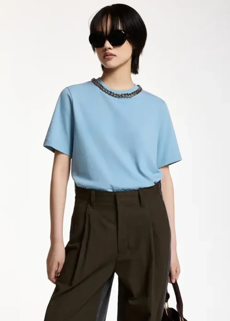 Essentiel Antwerp Klaim T-Shirt w/ Chain