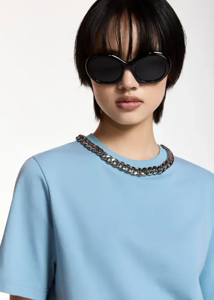 Essentiel Antwerp Klaim T-Shirt w/ Chain