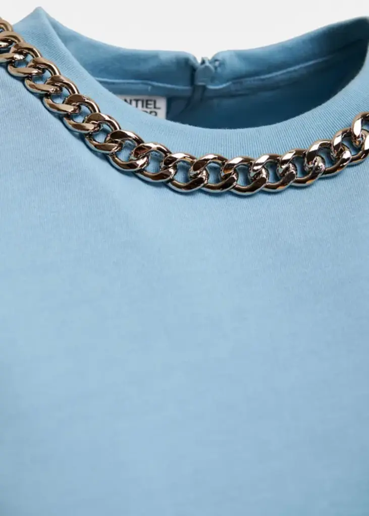 Essentiel Antwerp Klaim T-Shirt w/ Chain