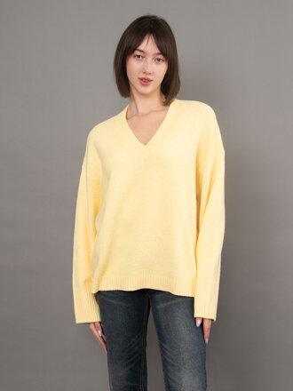 RD Style Noomi Pull-Over Sweater