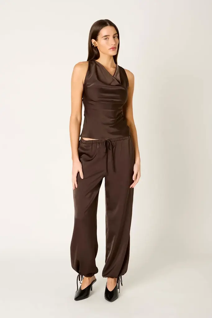 Nia Gabriella Pant