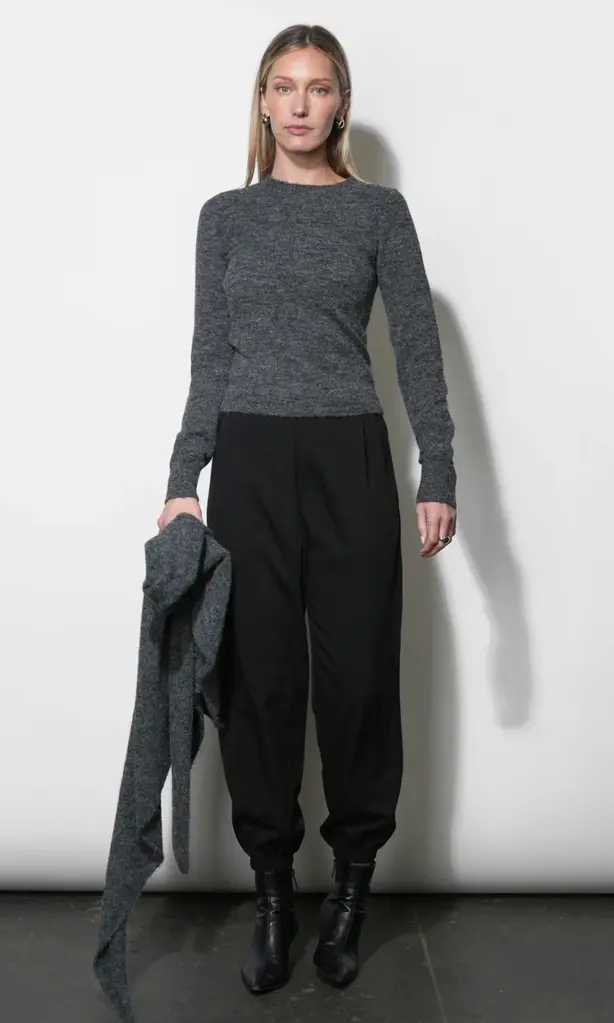 Greylin Yumi Sweater Shawl Set