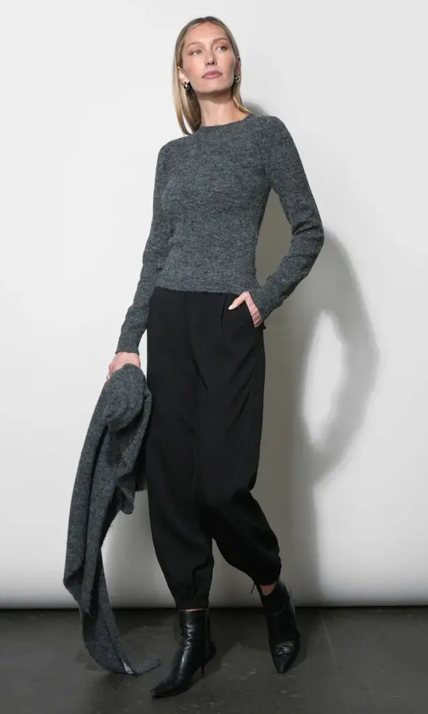 Greylin Yumi Sweater Shawl Set