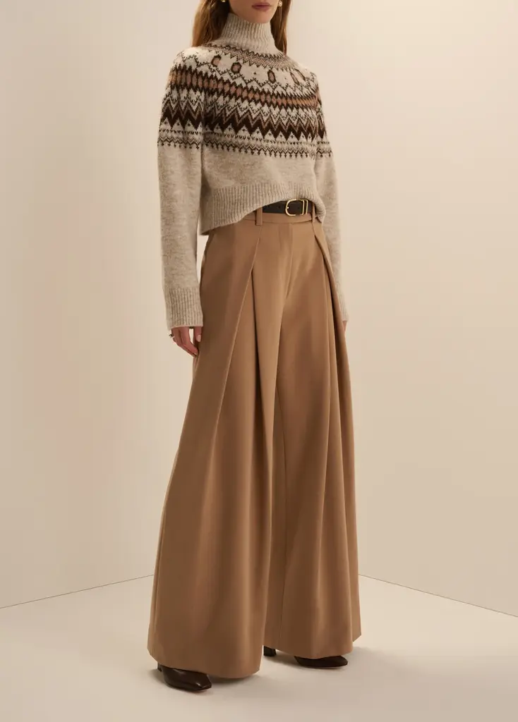 Favorite Daughter THE CHALET SWEATER