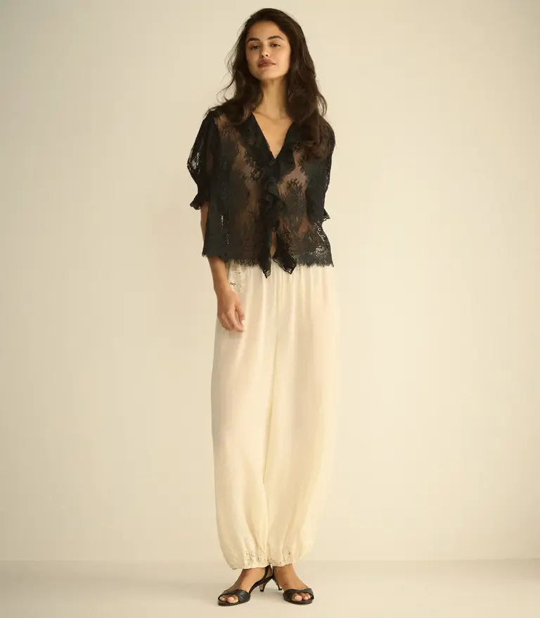 Dôen Henri Black Lace Top