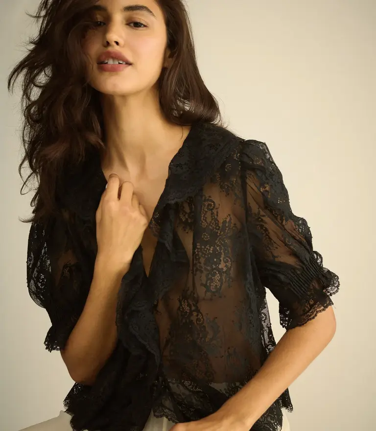 Dôen Henri Black Lace Top
