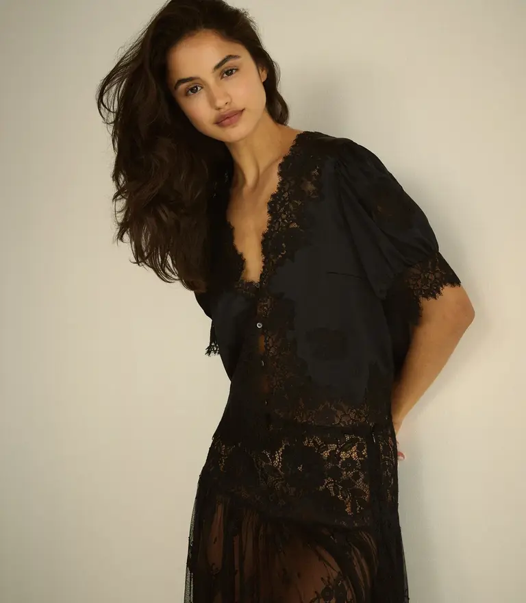 Dôen Idella Silk Top in Black