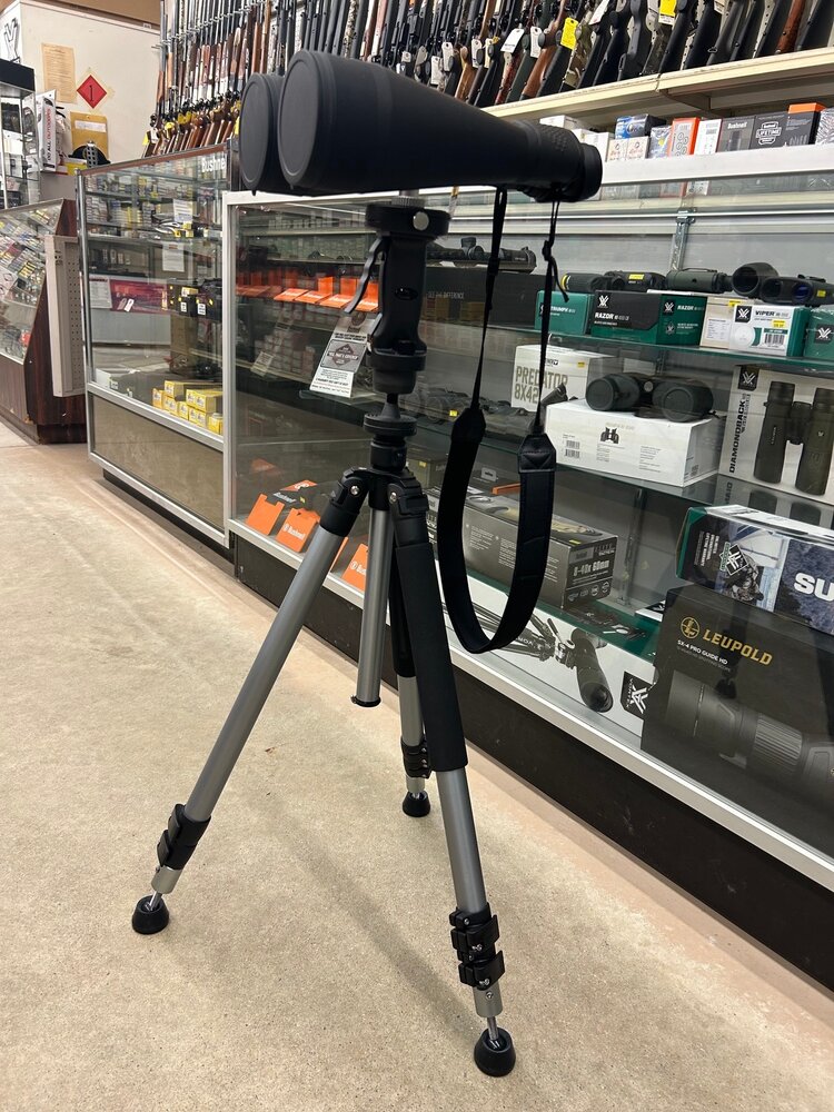 CELESTRON 20X BINOCULARS WITH TRIPOD