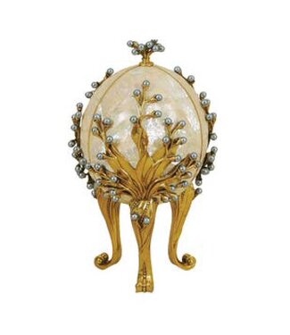 Cayen Collection Decorative White Oyster Shell Inlaid Egg with Faux Black Pearls, Cast Brass Stand