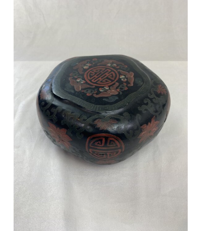 Cayen Collection Black & Red Antique Tibethan Lacquer Box