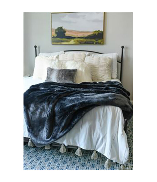Cayen Collection Graphite Mink Faux Fur Throw - 60x72