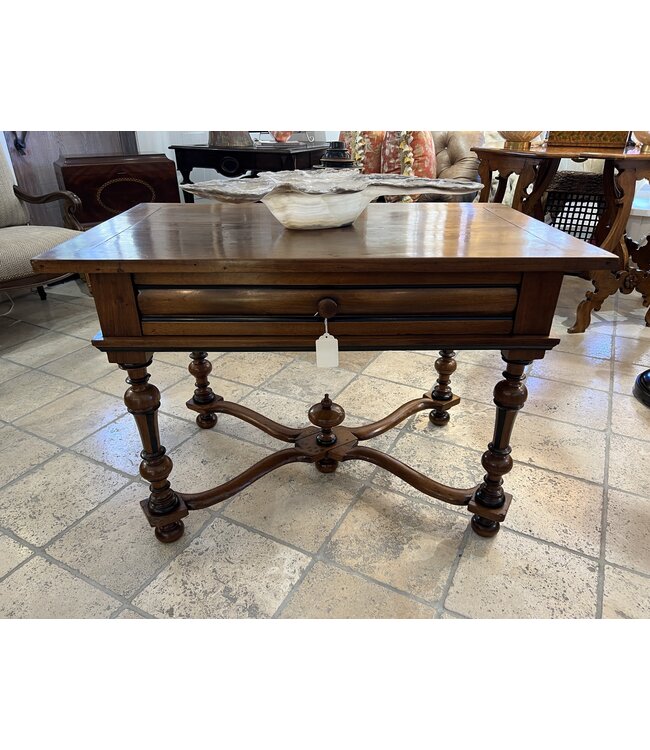 Cayen Collection Louis XV Walnut Side Table