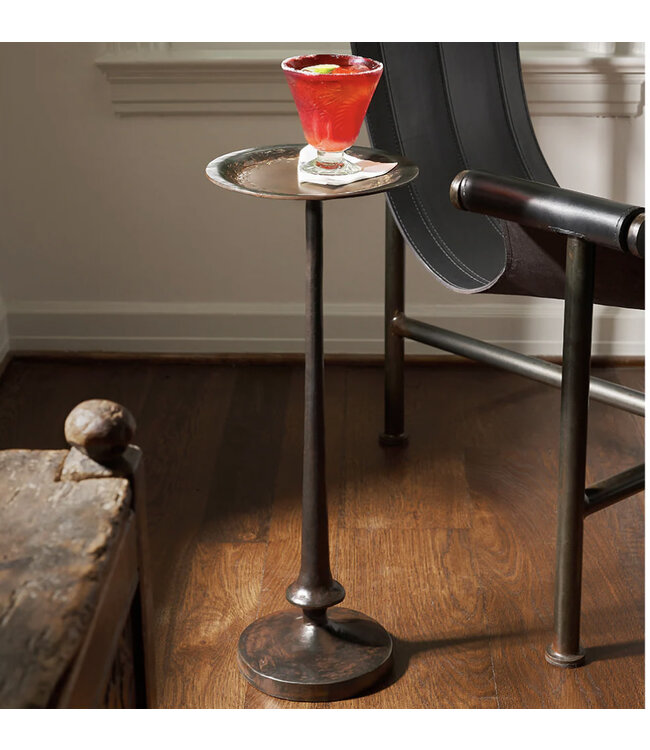 Jan Barboglio Mesita Redonda