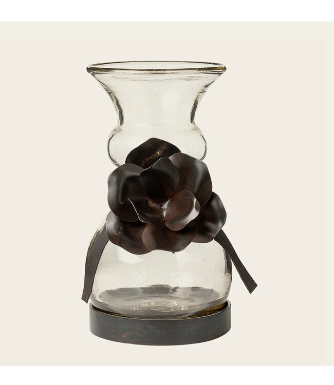 Jan Barboglio Coqueta Florero Vase with Guadalupe Rose