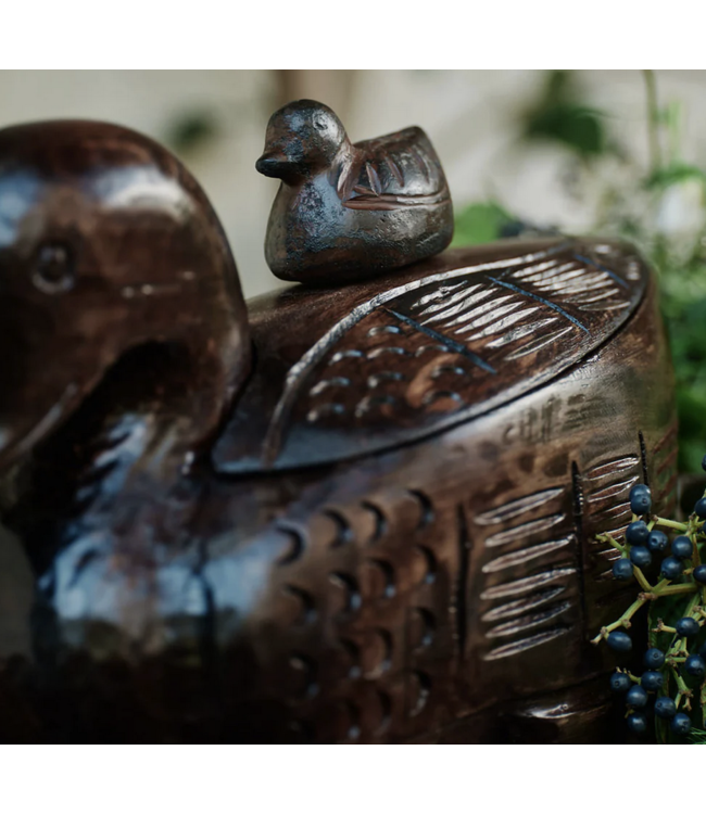 Jan Barboglio Pata Wooden Duck Box