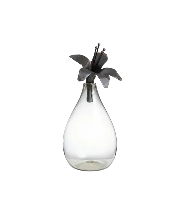 Jan Barboglio Lily Botella