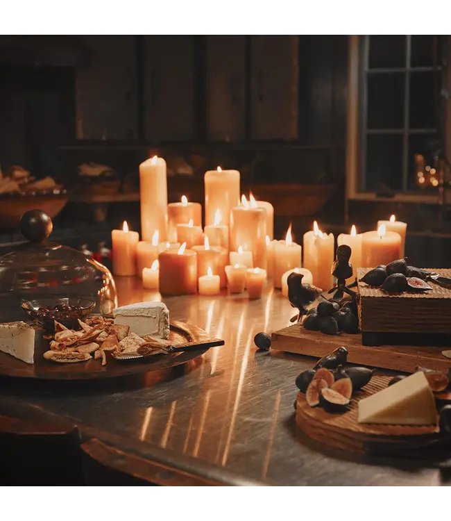 Jan Barboglio Quesera Cheese plate with Dome