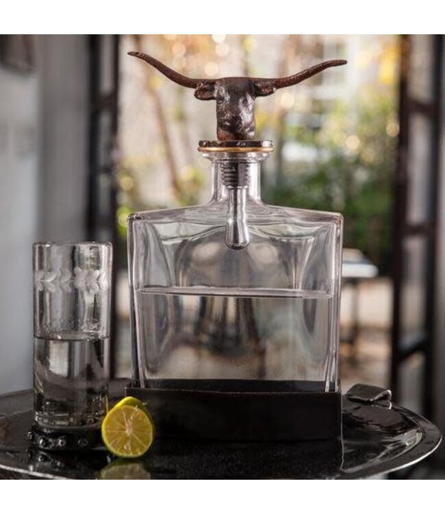 Jan Barboglio Nueces Decanter