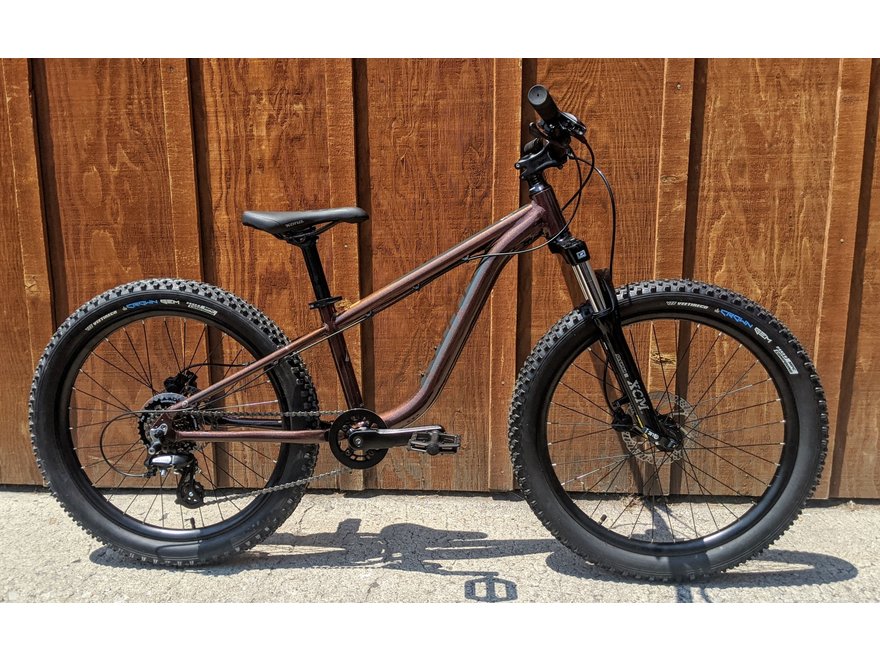 norco storm 4.1 24