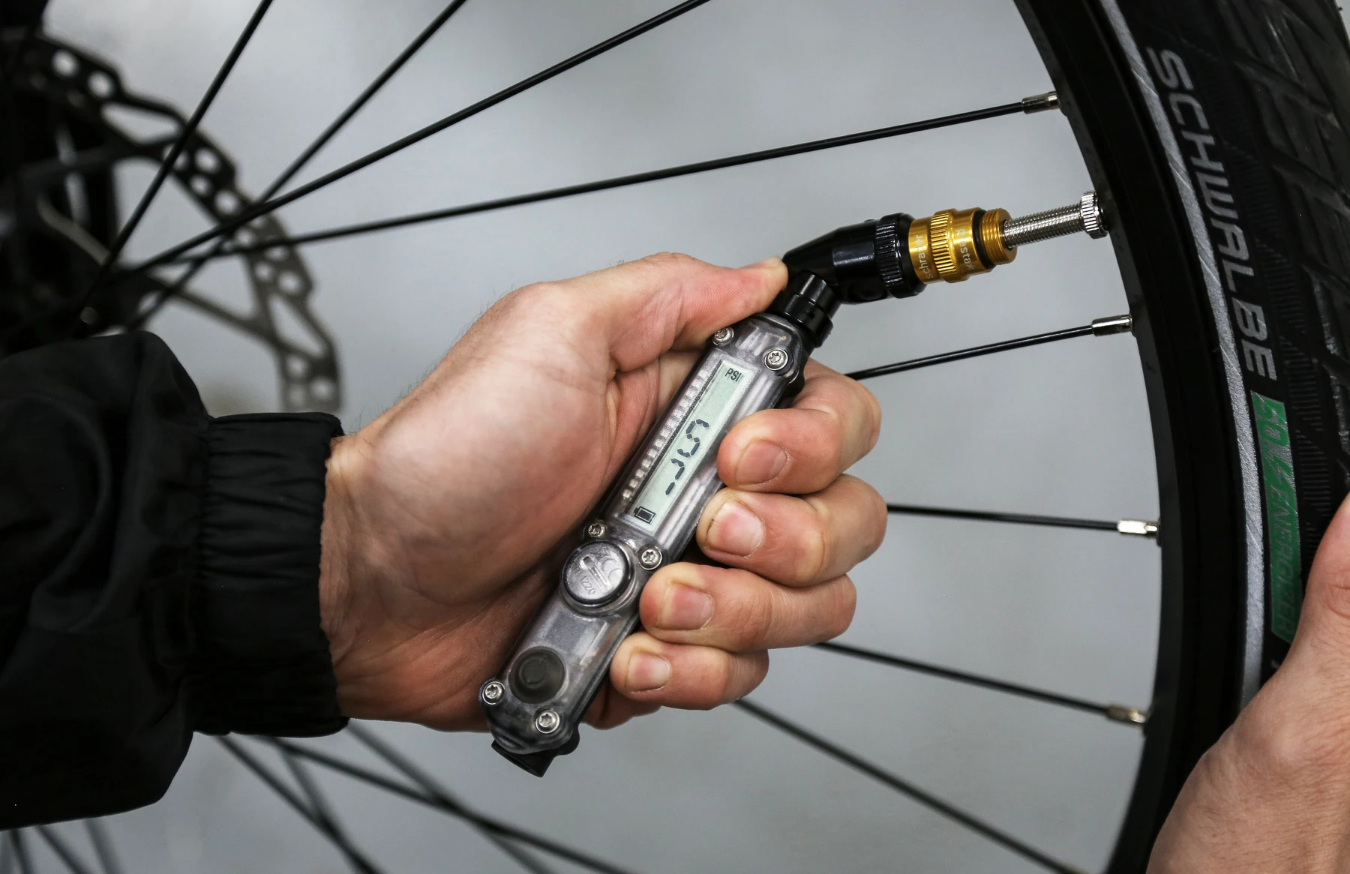 Lezyne Lezyne Digital Check Drive Gauge